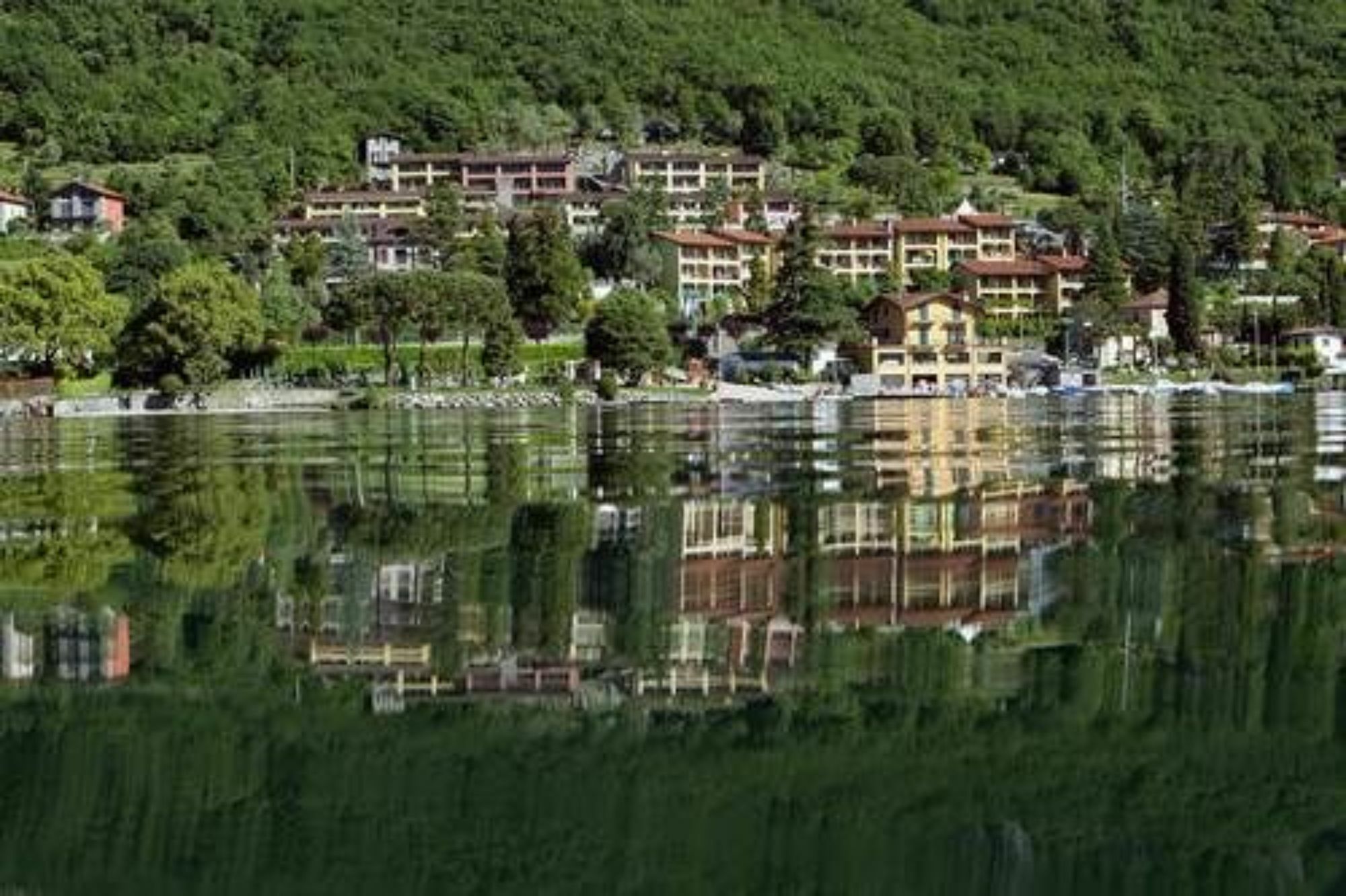 Dependence Del Parco Hotel Porlezza Eksteriør billede